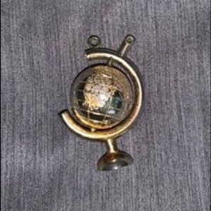 Vintage 14K gold necklace charm.